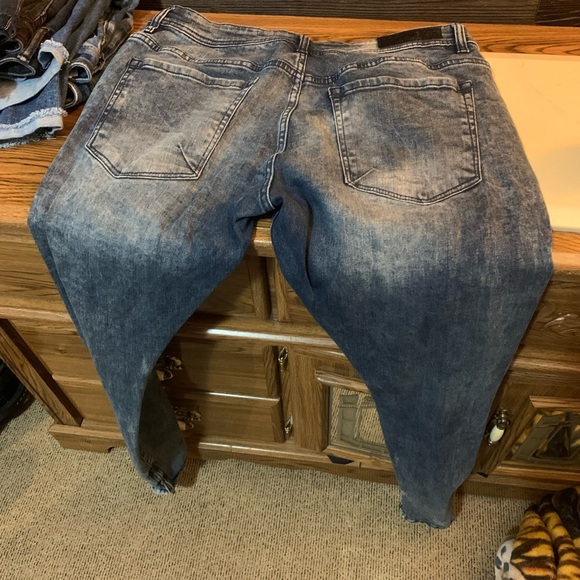 YoungLA Skinny Jeans - Picture 3 of 3